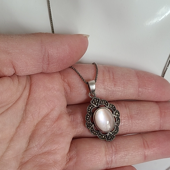 Vintage Jewelry - Vintage Grey Marcasite Crystal Shell Pearl Centre Pendant Necklace